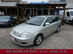 Silber Gebraucht 2004 Toyota Corolla Sol Kombi | 5.000 € (Teuer)