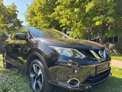 Schwarz Gebraucht 2015 Nissan Qashqai 360º SUV | 11.900 € (Guter Preis)