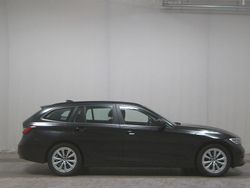 Schwarz Gebraucht 2020 BMW 320 Advantage Kombi | 17.480 € (Guter Preis)
