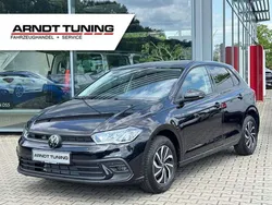 Deep black perleffekt Neu 2025 VW Polo Limousine | 24.450 € (Guter Preis)