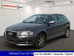 Grau Gebraucht 2013 Audi A3 Sportback Attraction Limousine | 4.899 € (Guter Preis)