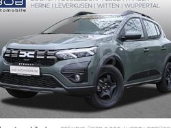 Grün Gebraucht 2025 Dacia Sandero Expression Limousine | 17.333 € (Guter Preis)