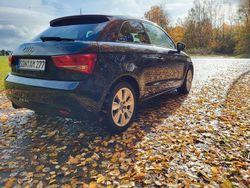 Schwarz Gebraucht 2012 Audi A1 Ambition Kleinwagen | 7.500 € (Fairer Preis)
