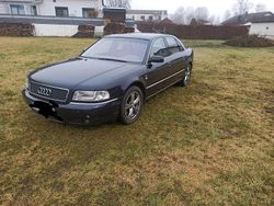 Blau Gebraucht 1999 Audi A8 Limousine | 6.100 € (Guter Preis)