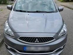 Grau Gebraucht 2017 Mitsubishi Space Star Kleinwagen | 6.500 € (Fairer Preis)