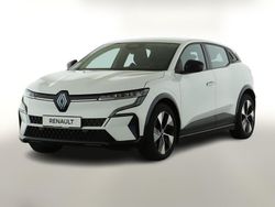 Weiss Gebraucht 2022 Renault Megane E-Tech Equilibre Limousine | 18.770 € (Guter Preis)