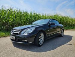 Schwarz Gebraucht 2010 Mercedes E250 Cabrio | 13.900 € (Fairer Preis)