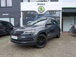 Quarzgrau metallic Gebraucht 2021 Skoda Karoq Active SUV | 20.500 € (Guter Preis)