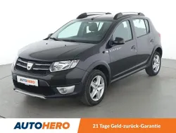 Schwarz Gebraucht 2015 Dacia Sandero Prestige Kleinwagen | 8.720 € (Etwas zu teuer)