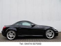 Schwarz Gebraucht 2005 Mercedes SLK55 AMG AMG Cabrio | 43.690 €