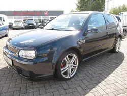 Schwarz Gebraucht 1999 VW Golf IV Sport Limousine | 1.799 € (Fairer Preis)