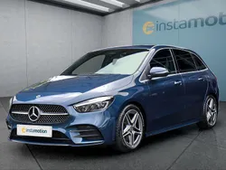 Blau Gebraucht 2023 Mercedes B220 Van / Kleinbus | 37.449 € (Fairer Preis)
