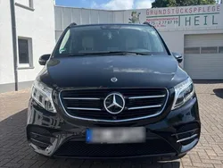 Schwarz Gebraucht 2019 Mercedes V250 Avantgarde Edition Van / Kleinbus | 46.500 € (Guter Preis)