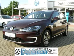 Rot Gebraucht 2017 VW e-Golf Kleinwagen | 12.980 € (Guter Preis)