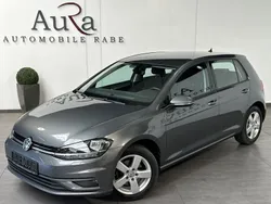 Grau Gebraucht 2018 VW Golf VII Limousine | 10.999 € (Guter Preis)