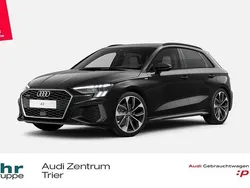 Mythosschwarz metallic Gebraucht 2024 Audi A3 Sportback S-Line Limousine | 42.980 € (Guter Preis)