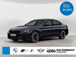 Carbonschwarz Gebraucht 2022 BMW 545e M Sport Limousine | 40.890 € (Superpreis)