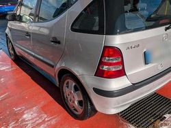 Silber Gebraucht 2004 Mercedes A140 Kleinwagen | 2.200 €