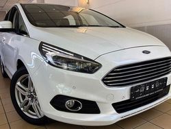 Frostweiß Gebraucht 2019 Ford S-MAX Titanium Van / Kleinbus | 20.490 € (Fairer Preis)