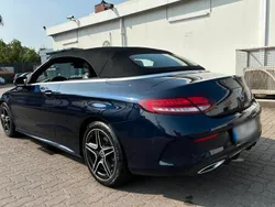Blau Gebraucht 2020 Mercedes C300 Coupé | 40.000 €