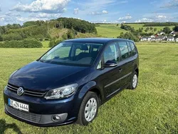 Blau Gebraucht 2014 VW Touran Van / Kleinbus | 8.340 € (Guter Preis)