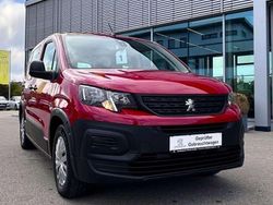 Aden rot Gebraucht 2022 Peugeot e-Rifter Active Van / Kleinbus | 18.900 € (Guter Preis)