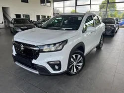 Cool white pearl metallic Gebraucht 2025 Suzuki SX4 S-Cross Comfort+ SUV | 25.770 € (Etwas zu teuer)