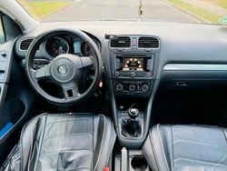 Silber Gebraucht 2011 VW Golf VI Limousine | 4.499 € (Fairer Preis)