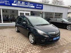 Grün Gebraucht 2016 Opel Zafira Tourer drive Van / Kleinbus | 5.200 € (Superpreis)