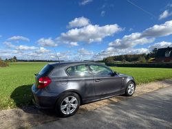 Grau Gebraucht 2008 BMW 118 Kleinwagen | 6.200 € (Etwas zu teuer)