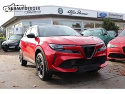 Rot Neu 2025 Alfa Romeo GT Junior Edizione Speciale SUV | 36.990 € (Teuer)