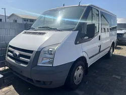 Weiß Gebraucht 2011 Ford Transit Kombi | 2.500 €
