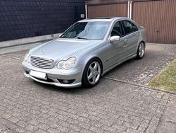 Gebraucht 2002 Mercedes C200 AMG line Limousine | 3.500 € (Fairer Preis)