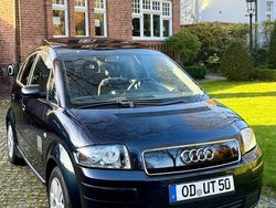 Blau Gebraucht 2002 Audi A2 Kleinwagen | 5.750 € (Etwas zu teuer)