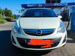 Weiß Gebraucht 2011 Opel Corsa Satellite Limousine | 3.499 € (Superpreis)