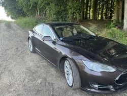 Braun Gebraucht 2014 Tesla Model S Performance Limousine | 22.999 € (Fairer Preis)