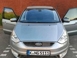 Silber Gebraucht 2009 Ford Galaxy Van / Kleinbus | 7.000 € (Teuer)