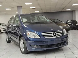 Blau Gebraucht 2008 Mercedes B150 Van / Kleinbus | 6.900 € (Fairer Preis)