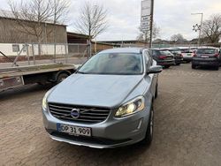 Silber Gebraucht 2014 Volvo XC60 Momentum SUV | 12.000 € (Fairer Preis)