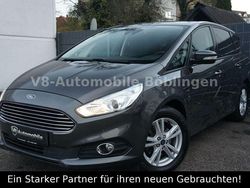 Grau Gebraucht 2018 Ford S-MAX Business Edition Van / Kleinbus | 17.200 € (Fairer Preis)