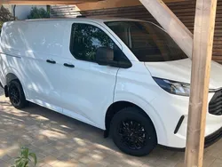 Weiß Gebraucht 2024 Ford Transit Custom Trend Van / Kleinbus | 33.750 € (Guter Preis)