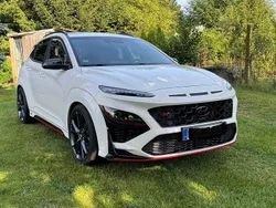 Weiß Gebraucht 2022 Hyundai Kona SUV | 29.999 € (Etwas zu teuer)