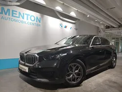 Schwarz Gebraucht 2024 BMW 520 Limousine | 54.290 € (Superpreis)