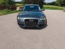 Grau Gebraucht 2016 Audi A5 Sportback Kleinwagen | 18.000 € (Fairer Preis)