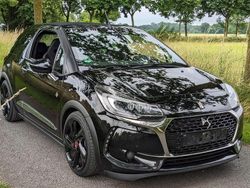Schwarz Gebraucht 2018 Citroën DS3 Start Limousine | 11.400 € (Fairer Preis)