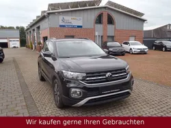 Deep black perleffekt (metallic) Gebraucht 2023 VW T-Cross Move SUV | 22.979 € (Fairer Preis)