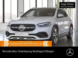 Weiß Gebraucht 2022 Mercedes GLA200 Progressive SUV | 33.990 € (Fairer Preis)