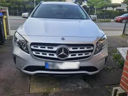 Silber Gebraucht 2019 Mercedes GLA180 SUV | 17.500 € (Guter Preis)