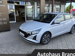 Grau Neu 2025 Hyundai i20 Trend Limousine | 21.990 € (Fairer Preis)