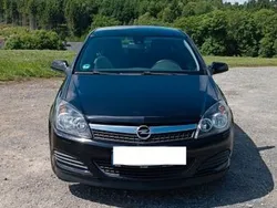Schwarz Gebraucht 2008 Opel Astra GTC Coupé | 4.000 € (Guter Preis)